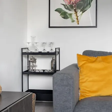 Spacious, Modern Home, Newquay W/ Parking Dom wakacyjny New Quay